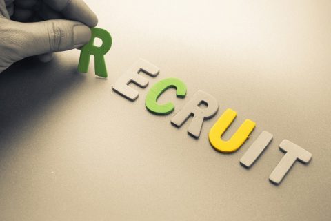 【求人】働きながら技術も資格も手に入れるチャンス！